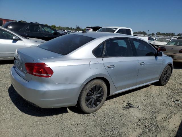 Photo 2 VIN: 1VWAT7A31FC097033 - VOLKSWAGEN PASSAT 