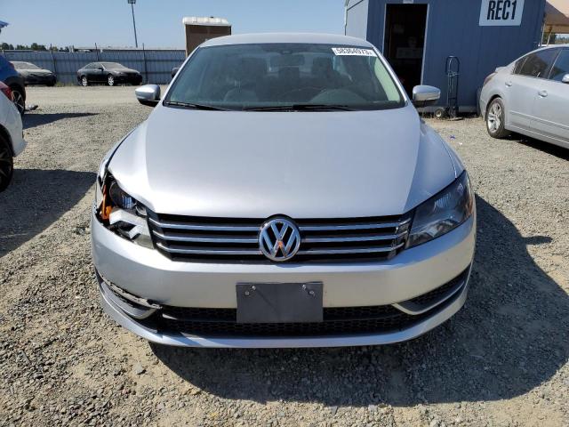 Photo 4 VIN: 1VWAT7A31FC097033 - VOLKSWAGEN PASSAT 