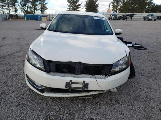 Photo 4 VIN: 1VWAT7A31FC102456 - VOLKSWAGEN PASSAT 