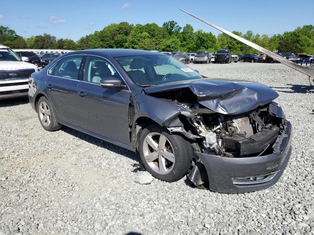 Photo 3 VIN: 1VWAT7A31FC111366 - VOLKSWAGEN PASSAT 