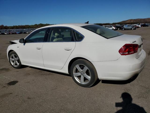 Photo 1 VIN: 1VWAT7A31FC113568 - VOLKSWAGEN PASSAT S 