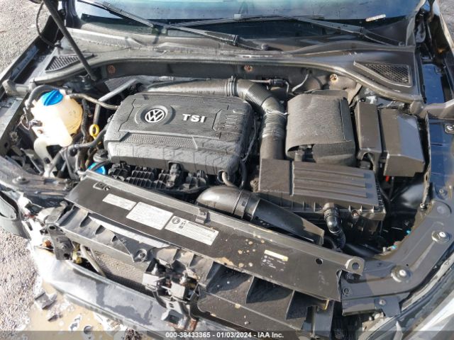 Photo 9 VIN: 1VWAT7A31FC113781 - VOLKSWAGEN PASSAT 