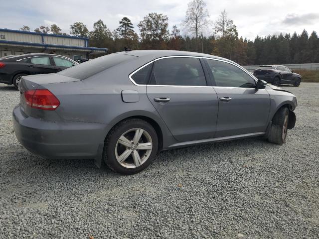 Photo 2 VIN: 1VWAT7A31FC118169 - VOLKSWAGEN PASSAT S 