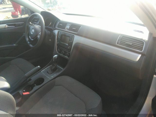 Photo 4 VIN: 1VWAT7A31GC034192 - VOLKSWAGEN PASSAT 