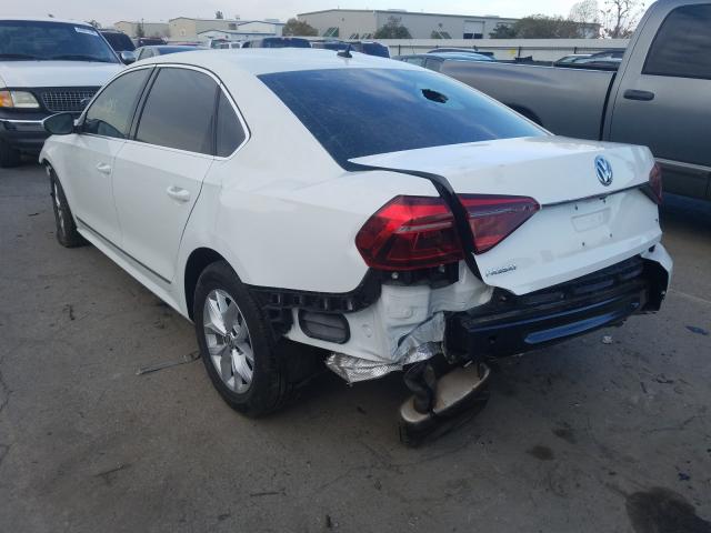 Photo 2 VIN: 1VWAT7A31HC016003 - VOLKSWAGEN PASSAT 