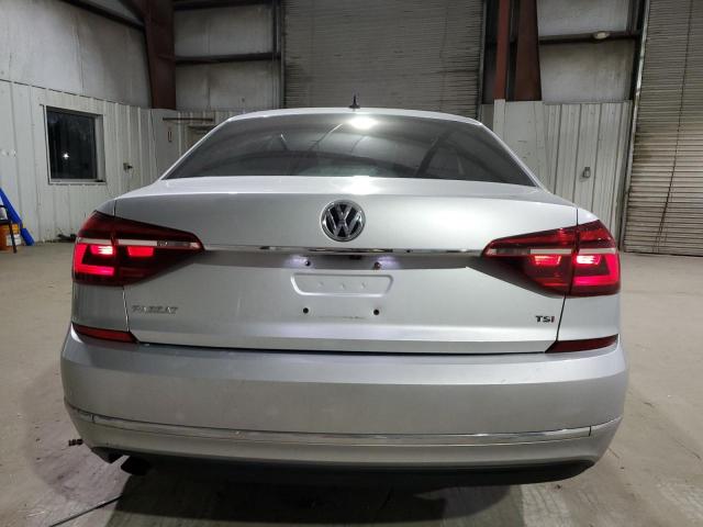 Photo 5 VIN: 1VWAT7A31HC033366 - VOLKSWAGEN PASSAT 