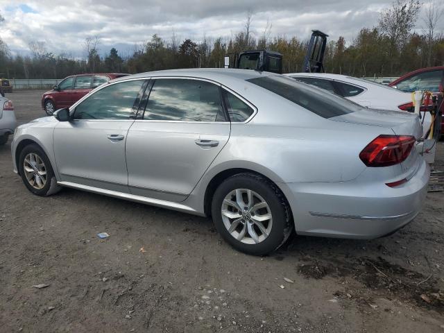 Photo 1 VIN: 1VWAT7A31HC040799 - VOLKSWAGEN PASSAT 