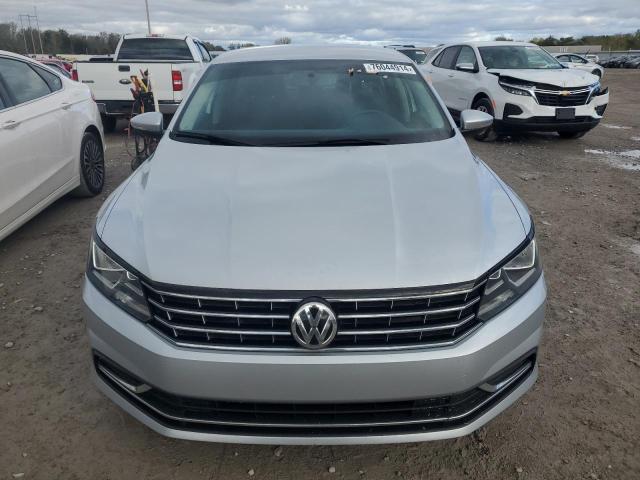 Photo 4 VIN: 1VWAT7A31HC040799 - VOLKSWAGEN PASSAT 