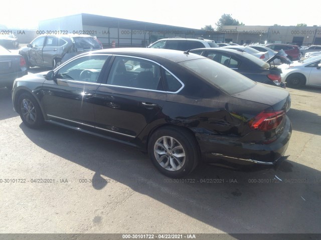 Photo 2 VIN: 1VWAT7A31HC042908 - VOLKSWAGEN PASSAT 