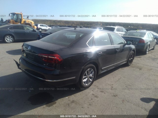 Photo 3 VIN: 1VWAT7A31HC042908 - VOLKSWAGEN PASSAT 