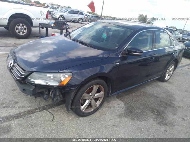 Photo 1 VIN: 1VWAT7A32EC058143 - VOLKSWAGEN PASSAT 