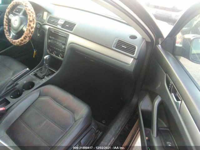 Photo 4 VIN: 1VWAT7A32EC078179 - VOLKSWAGEN PASSAT 