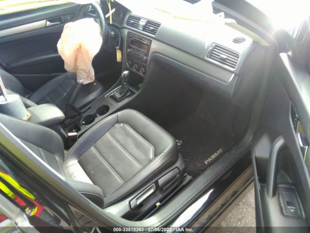 Photo 4 VIN: 1VWAT7A32EC097816 - VOLKSWAGEN PASSAT 