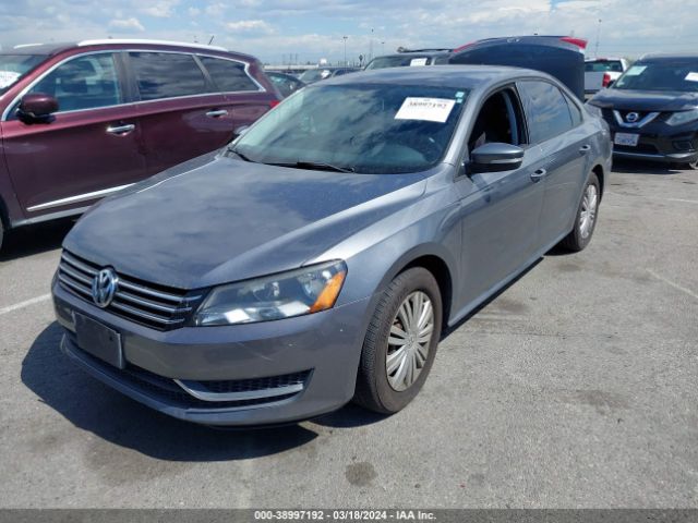 Photo 1 VIN: 1VWAT7A32EC106210 - VOLKSWAGEN PASSAT 