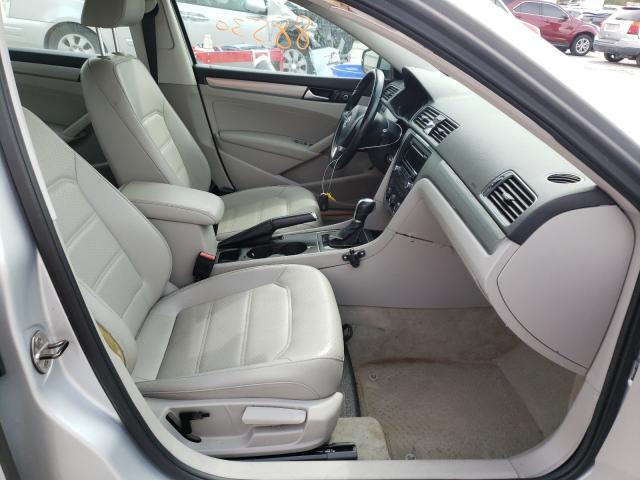 Photo 4 VIN: 1VWAT7A32EC111701 - VOLKSWAGEN PASSAT 