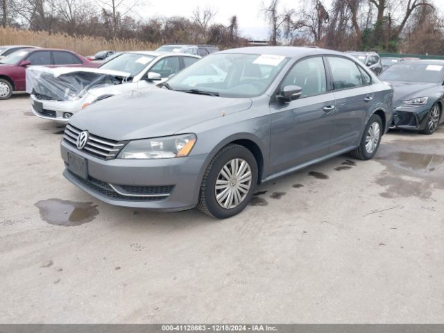 Photo 1 VIN: 1VWAT7A32FC002219 - VOLKSWAGEN PASSAT 