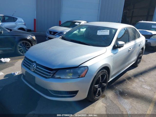 Photo 1 VIN: 1VWAT7A32FC006321 - VOLKSWAGEN PASSAT 