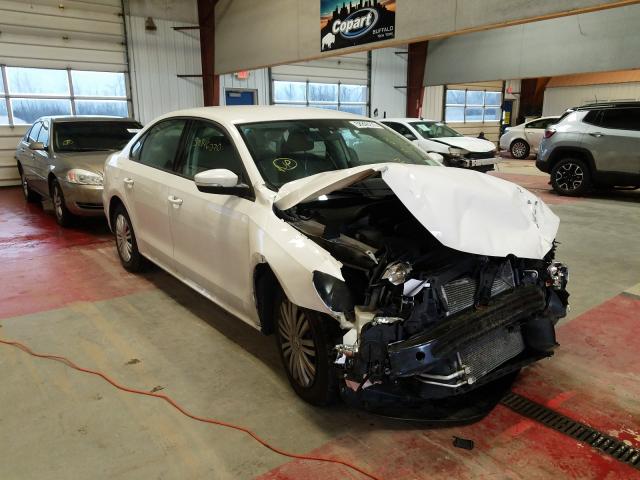 Photo 0 VIN: 1VWAT7A32FC017089 - VOLKSWAGEN PASSAT S 