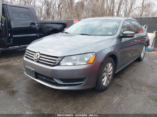 Photo 1 VIN: 1VWAT7A32FC035222 - VOLKSWAGEN PASSAT 