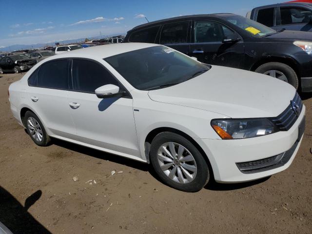 Photo 3 VIN: 1VWAT7A32FC043840 - VOLKSWAGEN PASSAT 