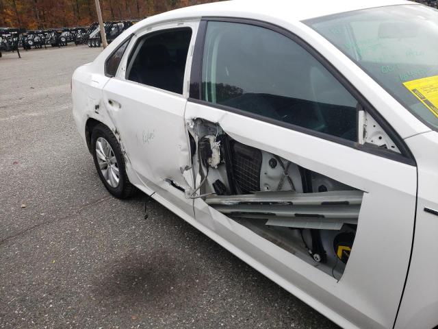 Photo 8 VIN: 1VWAT7A32FC043868 - VOLKSWAGEN PASSAT 