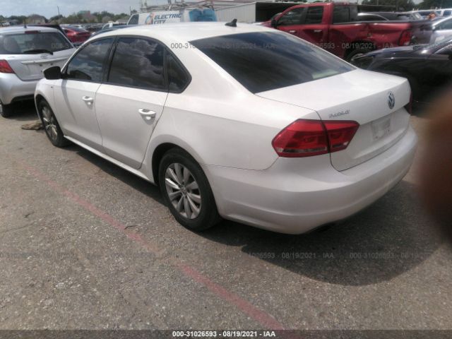 Photo 2 VIN: 1VWAT7A32FC046432 - VOLKSWAGEN PASSAT 