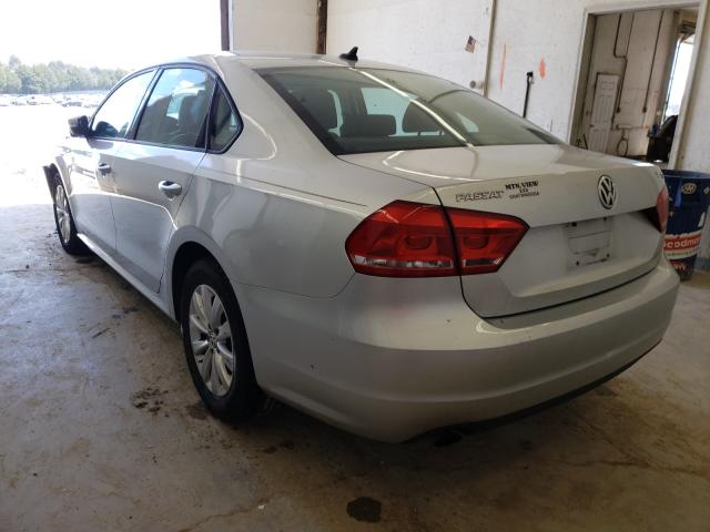 Photo 2 VIN: 1VWAT7A32FC064722 - VOLKSWAGEN PASSAT 