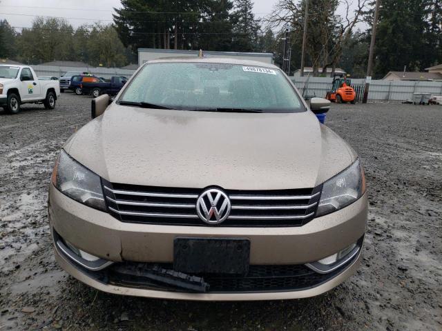 Photo 4 VIN: 1VWAT7A32FC086591 - VOLKSWAGEN PASSAT 