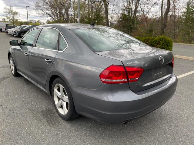 Photo 2 VIN: 1VWAT7A32FC095775 - VOLKSWAGEN PASSAT 