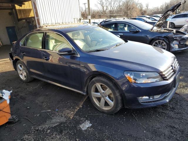 Photo 3 VIN: 1VWAT7A32FC096585 - VOLKSWAGEN PASSAT 