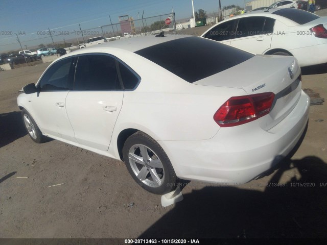 Photo 2 VIN: 1VWAT7A32FC105513 - VOLKSWAGEN PASSAT 