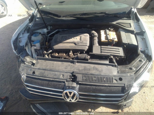 Photo 9 VIN: 1VWAT7A32FC105513 - VOLKSWAGEN PASSAT 