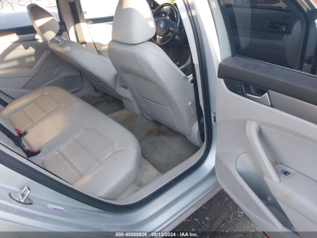 Photo 7 VIN: 1VWAT7A32FC121243 - VOLKSWAGEN PASSAT 