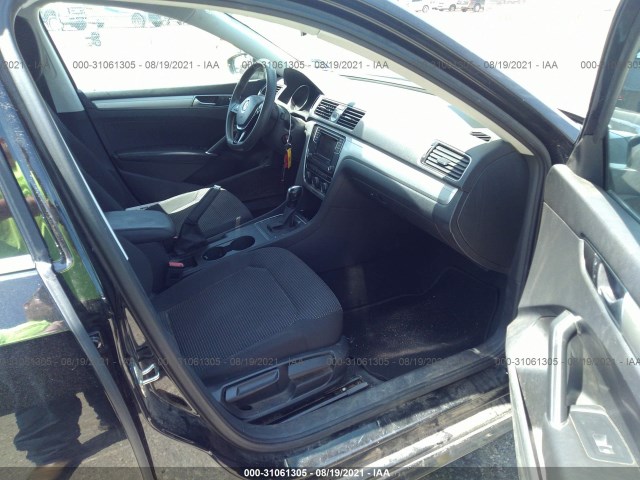 Photo 4 VIN: 1VWAT7A32GC014209 - VOLKSWAGEN PASSAT 