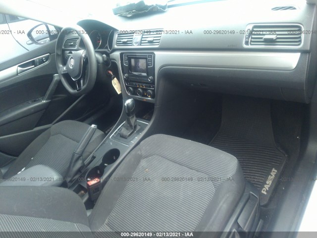 Photo 4 VIN: 1VWAT7A32GC058050 - VOLKSWAGEN PASSAT 