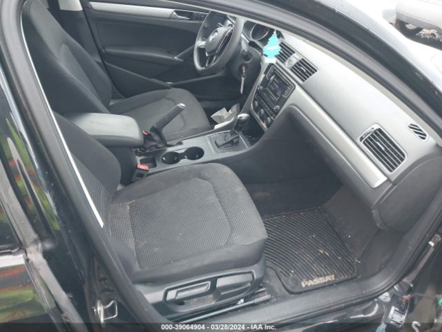 Photo 4 VIN: 1VWAT7A32HC007679 - VOLKSWAGEN PASSAT 