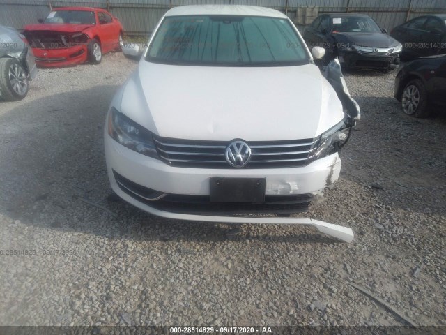 Photo 5 VIN: 1VWAT7A33EC050892 - VOLKSWAGEN PASSAT 