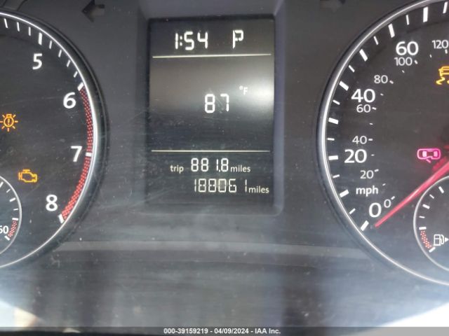 Photo 6 VIN: 1VWAT7A33EC084640 - VOLKSWAGEN PASSAT 