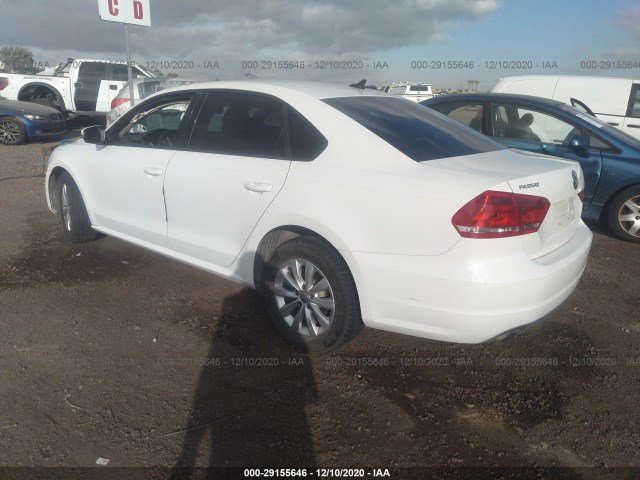 Photo 2 VIN: 1VWAT7A33EC115921 - VOLKSWAGEN PASSAT 