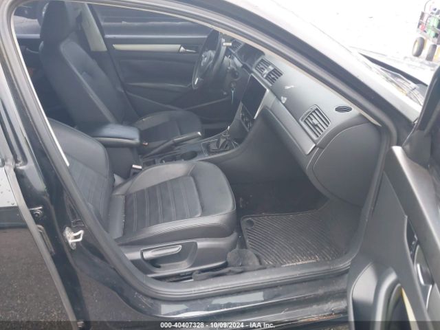 Photo 4 VIN: 1VWAT7A33FC032281 - VOLKSWAGEN PASSAT 