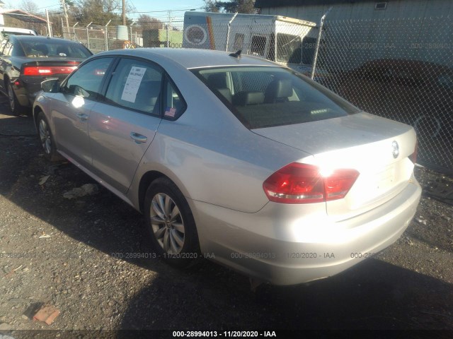 Photo 2 VIN: 1VWAT7A33FC037027 - VOLKSWAGEN PASSAT 