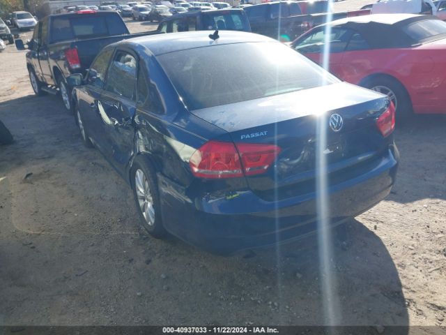 Photo 2 VIN: 1VWAT7A33FC051929 - VOLKSWAGEN PASSAT 