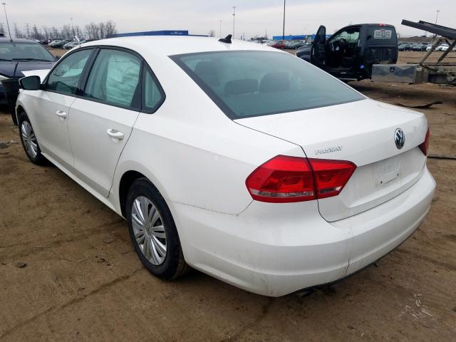 Photo 2 VIN: 1VWAT7A33FC053857 - VOLKSWAGEN PASSAT 