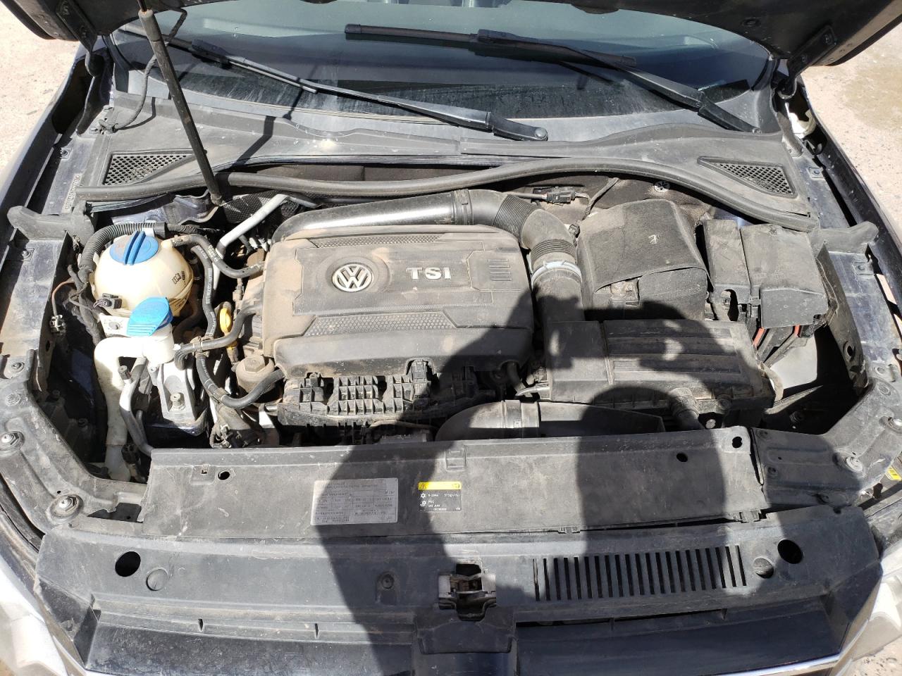 Photo 10 VIN: 1VWAT7A33FC058301 - VOLKSWAGEN PASSAT 