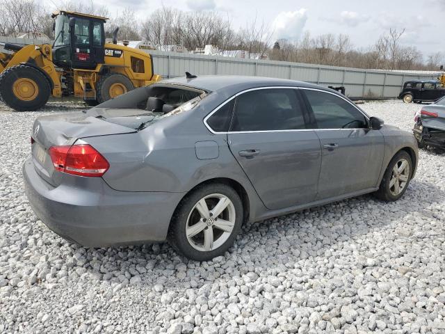 Photo 2 VIN: 1VWAT7A33FC075759 - VOLKSWAGEN PASSAT 