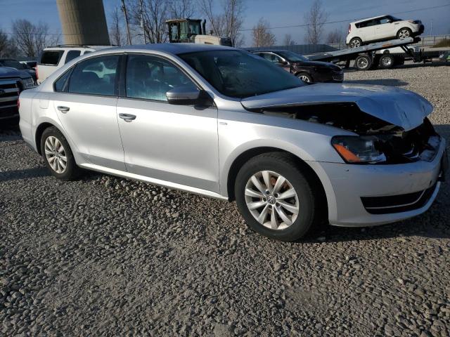 Photo 3 VIN: 1VWAT7A33FC081948 - VOLKSWAGEN PASSAT S 