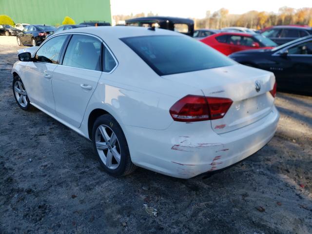 Photo 2 VIN: 1VWAT7A33FC083540 - VOLKSWAGEN PASSAT 