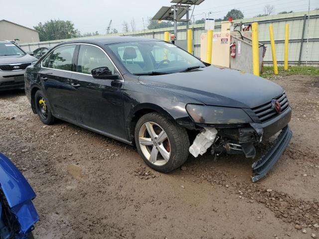 Photo 3 VIN: 1VWAT7A33FC092643 - VOLKSWAGEN PASSAT 