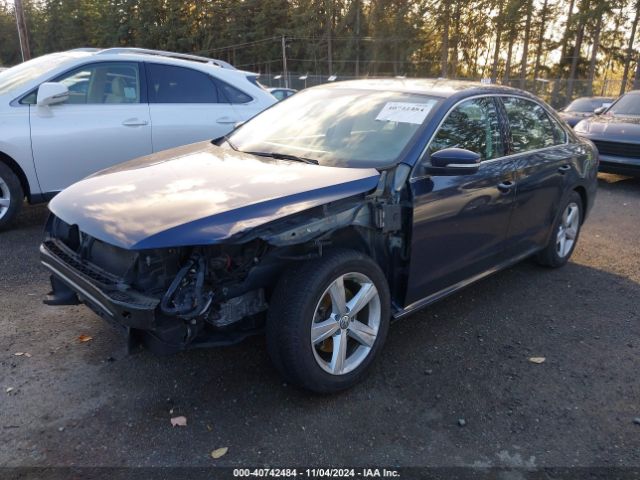 Photo 1 VIN: 1VWAT7A33FC113457 - VOLKSWAGEN PASSAT 