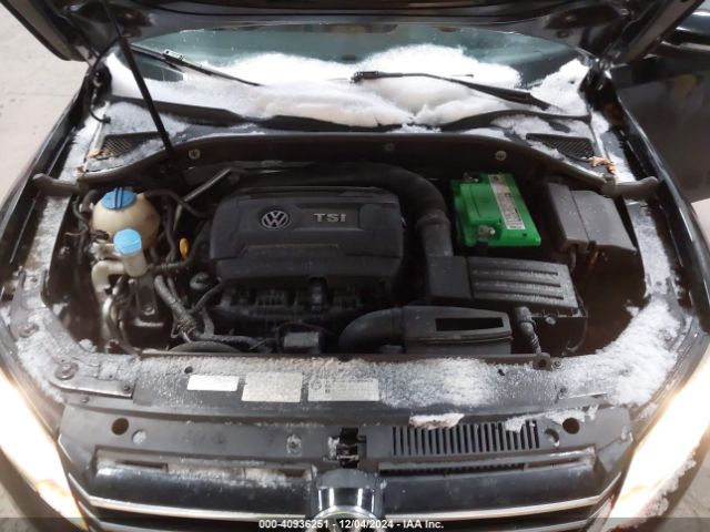 Photo 9 VIN: 1VWAT7A33FC115418 - VOLKSWAGEN PASSAT 